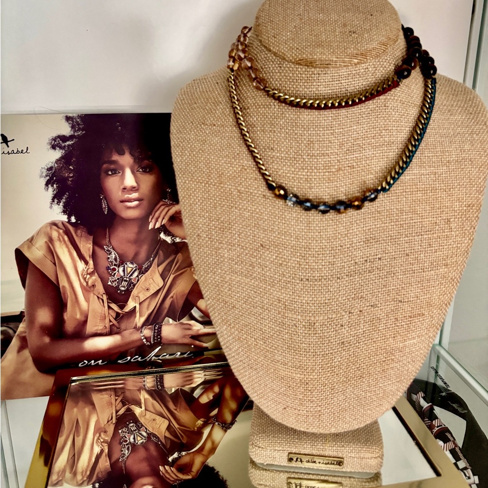 Elegant Gold and Black Necklace Chloe & Isabel